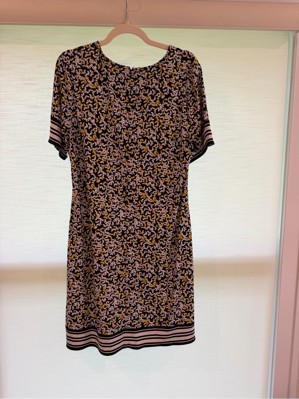 Michael Kors Black Tee Dress with Yellow and White Butterflies size XL - Picture 4 of 6